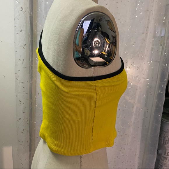 LA crop top - Picture 4 of 5